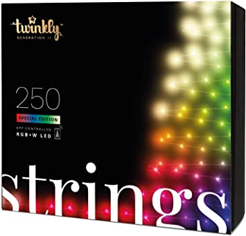 Kombinované LED osvetlenie na stromček Twinkly strings special edition 250LED, disponuje širokou škálou farieb. Je kombináciou farebných svetiel a odtieňov bielej a zlatej.